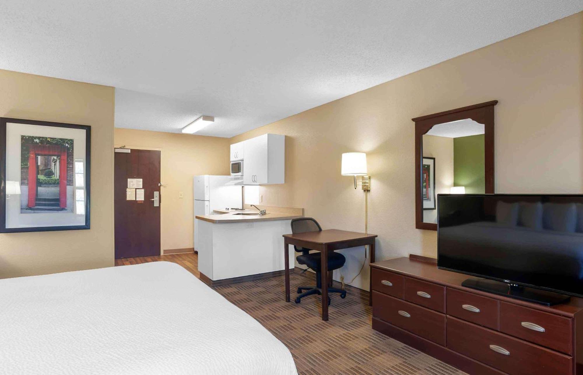 Extended Stay America Suites - Madison - Junction Court Middleton Eksteriør bilde